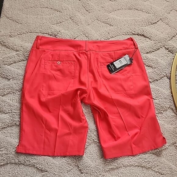 Beautiful Adidas Climalite Bermuda shorts size 16 NWT - Picture 7 of 9